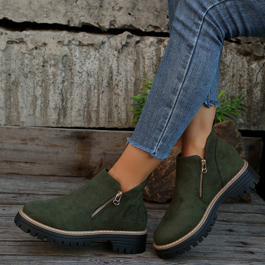 Iris | Botas de caña corta con cremallera lateral