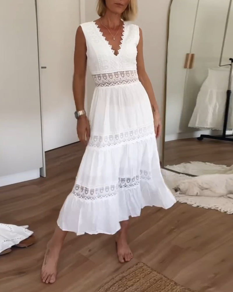 Kim | Vestido de encaje con escote en V